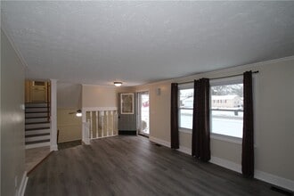 103 Virginia Manor Rd in Rochester, NY - Building Photo - Building Photo