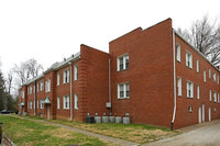 2400 Woodbourne Ave in Louisville, KY - Foto de edificio - Building Photo