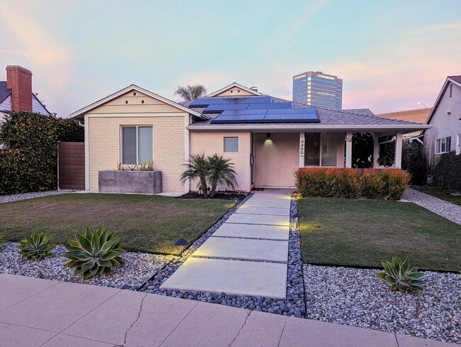 property at 4466 Sherman Oaks Cir