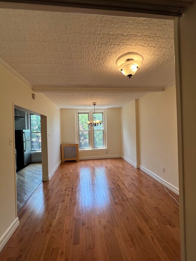 304 6th St, Unit 3 in Brooklyn, NY - Building Photo - Building Photo