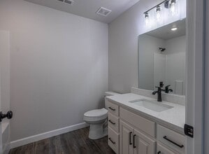 358 SE 95th Rd in Warrensburg, MO - Building Photo - Building Photo