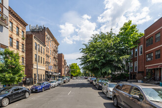 637 Marcy Avenue in Brooklyn, NY - Building Photo - Building Photo