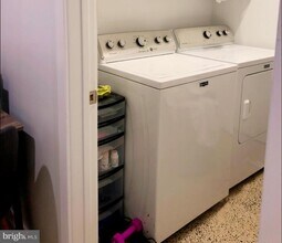 400 Riggs Rd NE in Washington, DC - Building Photo - Building Photo