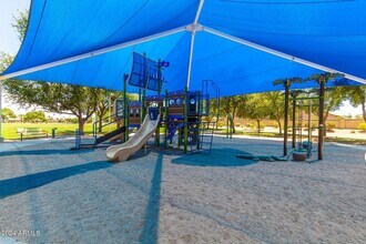1114 S Coral Key Ave in Gilbert, AZ - Building Photo - Building Photo