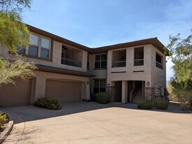 10260 E White Feather Ln in Scottsdale, AZ - Building Photo