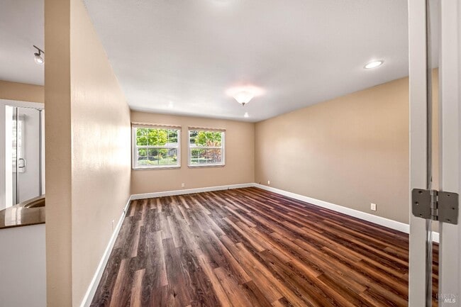 601 Cherry Ct in Fairfield, CA - Building Photo - Building Photo