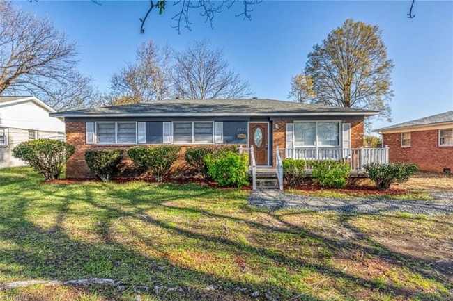 property at 2201 E Florida St