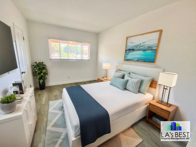 2334 Oak St-Unit -155-D in Santa Monica, CA - Building Photo - Building Photo