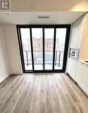 1 Jarvis St in Hamilton, ON - Building Photo - Building Photo