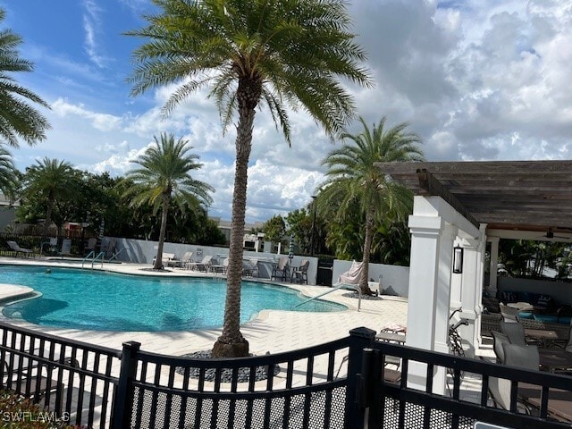 property at 2035-2035 Seagrape Ct
