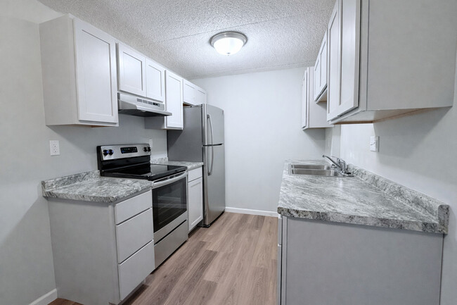 Riverview Tower Apartments