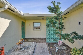 5121 Lakefront Blvd in Delray Beach, FL - Building Photo - Building Photo