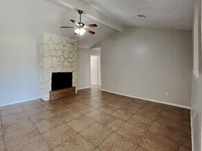 14835 Shottery Dr in Houston, TX - Building Photo - Building Photo