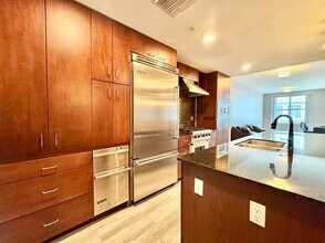1120 E Kennedy Blvd in Tampa, FL - Building Photo - Building Photo