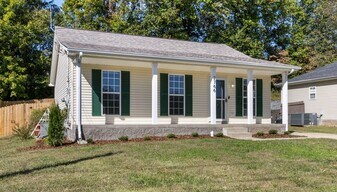 2766 Applemill Ct in Clarksville, TN - Building Photo