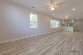 2029 S Canalport Ave in Chicago, IL - Building Photo - Building Photo