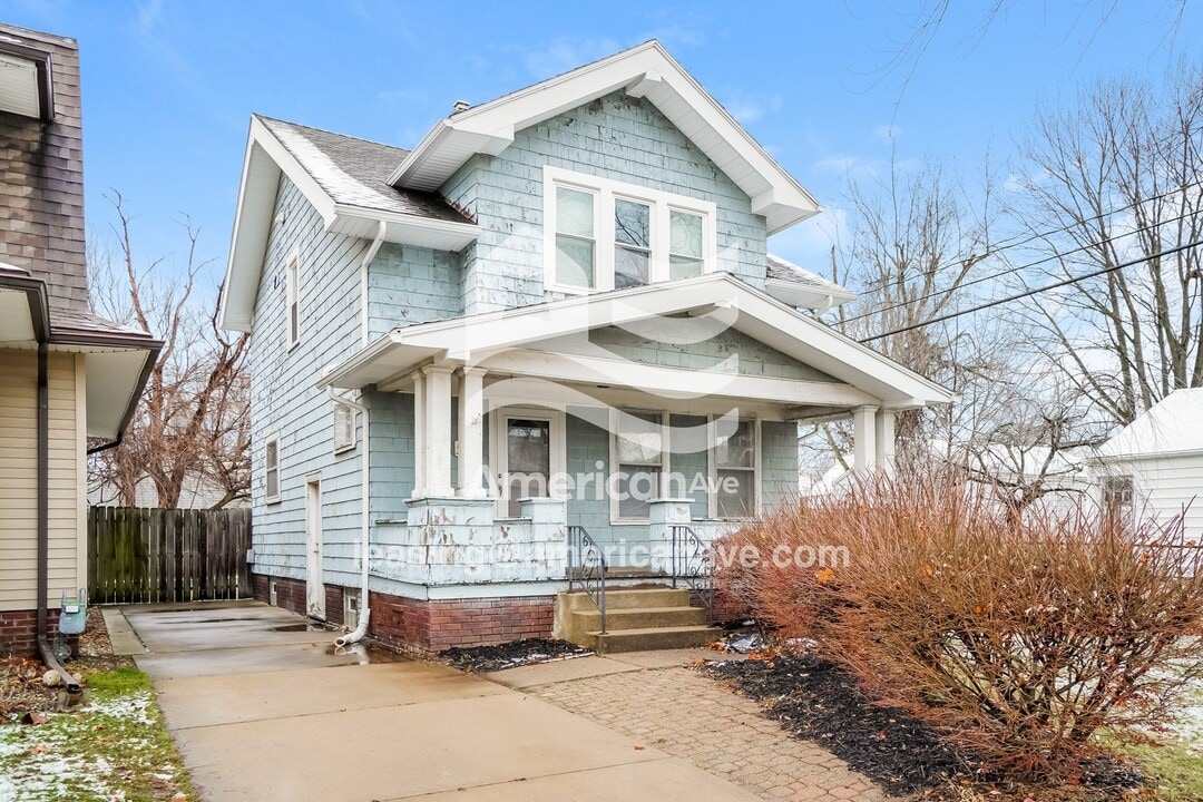 514 Durango Dr in Toledo, OH - Building Photo