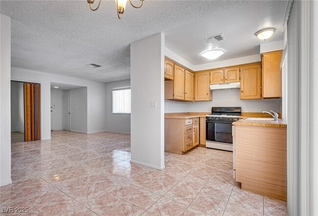 property at 6211 Meadow Brook Ln