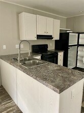 2600 Horn Rd in Bay City, TX - Building Photo - Building Photo