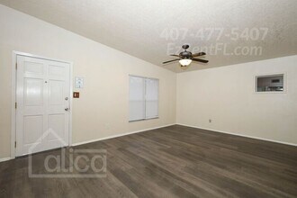 6024 Oakcrest Cir in Orlando, FL - Building Photo - Building Photo