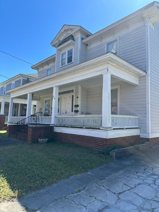 319 W 2nd St in Washington, NC - Building Photo - Building Photo