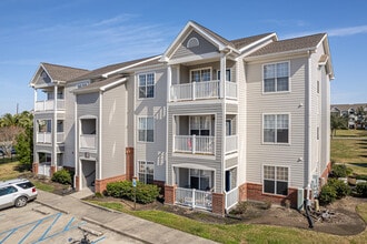 Houma Highlands in Houma, LA - Foto de edificio - Building Photo