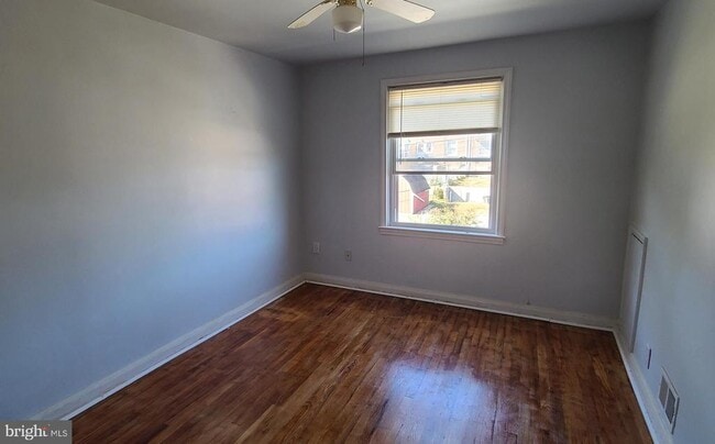 property at 5488 Oakland Rd
