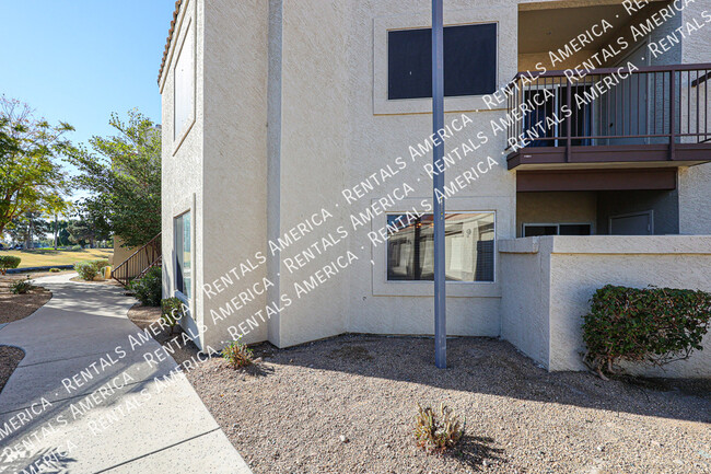 7101 W Beardsley Rd in Glendale, AZ - Building Photo - Building Photo