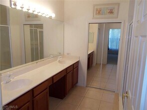 1355 Henley St in Naples, FL - Building Photo - Building Photo