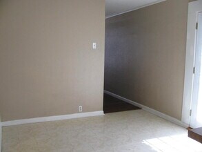 2704 Avenue V in Lubbock, TX - Building Photo - Building Photo