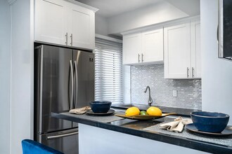 405 W 3rd St in Long Beach, CA - Building Photo - Building Photo