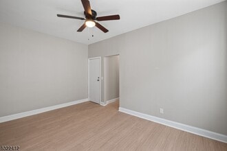 201-203 Watchung Ave in West Orange, NJ - Building Photo - Building Photo
