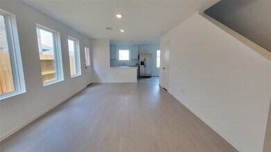 6330 Geyser Starish Dr in Katy, TX - Building Photo - Building Photo