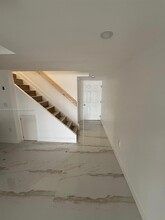 5782 W 26th Ave in Hialeah Gardens, FL - Building Photo - Building Photo