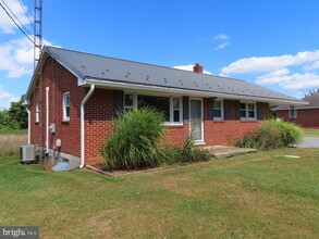 5991 Molly Pitcher Hwy in Chambersburg, PA - Building Photo - Building Photo