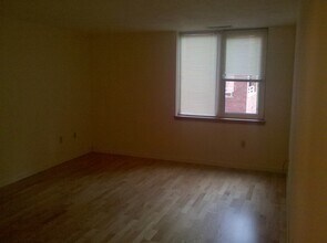 50 Watertown St, Unit 2bed 2bath in Watertown, MA - Building Photo - Building Photo