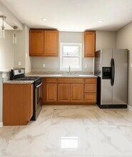 10730 S Lafayette Ave in Chicago, IL - Building Photo - Building Photo