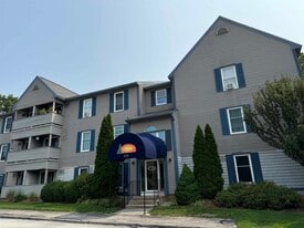173 Eastern Ave in Manchester, NH - Building Photo