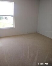 148 Columbia Dr in Poinciana, FL - Building Photo - Building Photo