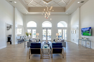 The Enclave At Delray Beach in Delray Beach, FL - Foto de edificio - Interior Photo