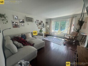 138 Marginal St, Unit 2 in Boston, MA - Foto de edificio - Building Photo