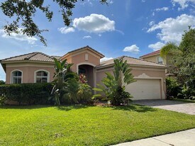 5518 Place Lake Dr in Fort Pierce, FL - Building Photo