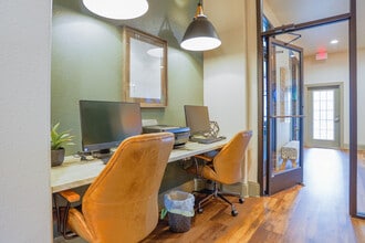 Reatta Ranch Apartments in Justin, TX - Foto de edificio - Interior Photo