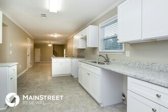 5036 Estonian Dr in Fairburn, GA - Building Photo - Building Photo