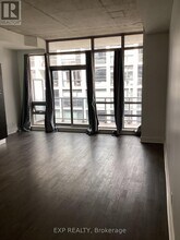 399 Adelaide St W in Toronto, ON - Building Photo - Building Photo