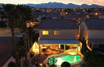 3194 Lapis Beach Dr in Las Vegas, NV - Building Photo - Building Photo