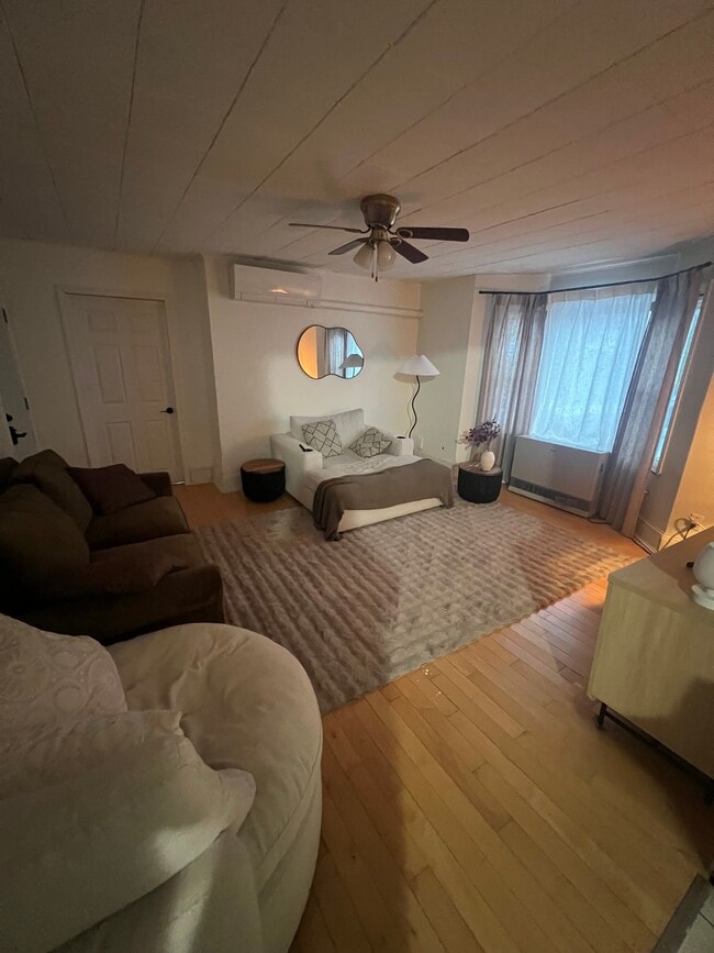 218 Summer St, Unit 218 summer street in Auburn, ME - Foto de edificio - Building Photo