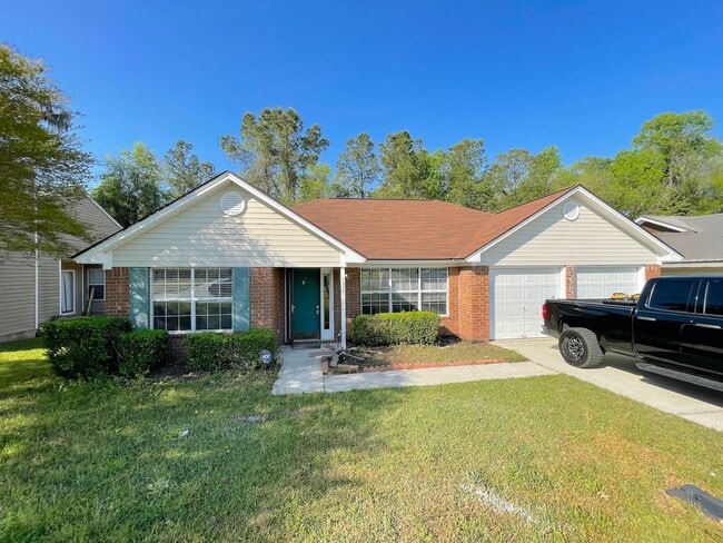 property at 137 Laurel Green Ct