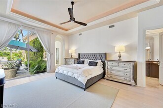 2052 Isla Vista Ln in Naples, FL - Building Photo - Building Photo