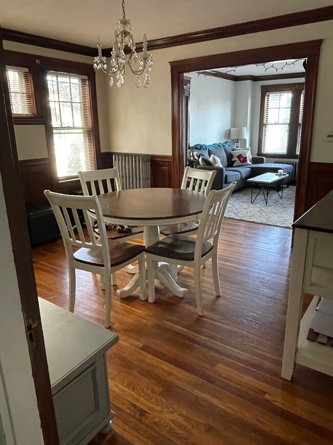 1575 Centre St in Boston, MA - Building Photo - Building Photo